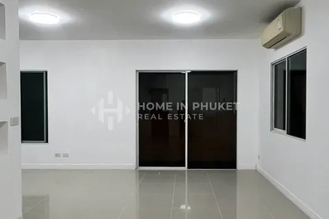 House in Phuket, Thailand 3 bedrooms № 254869 - photo 3