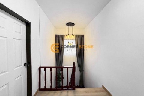 Estudio en Pattaya, Tailandia № 243493 - foto 17