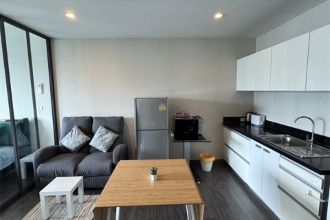 Eigentumswohnung in Bangkok, Thailand, 1 Schlafzimmer  № 248480