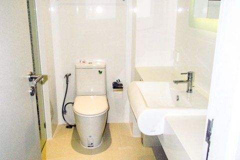 Condominio de 1 dormitorio en Pattaya, Tailandia № 242157 - foto 9