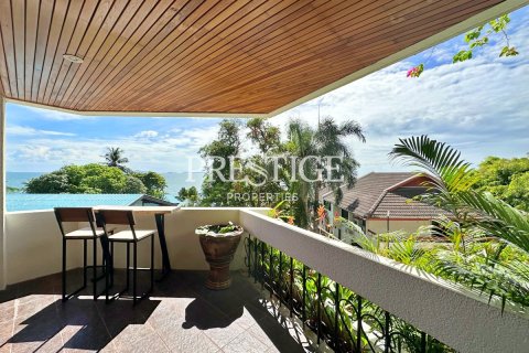 Condo in Pattaya, Thailand, 3 bedrooms  № 250642