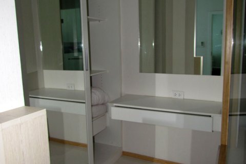 Condominio de 1 dormitorio en Jomtien Beach, Pattaya, Tailandia № 242326 - foto 12