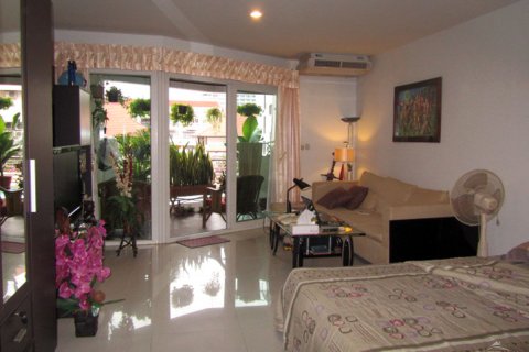 สตูดิโอในคอนโดมิเนียมในจอมเทียน, พัทยา, ประเทศไทย № 242969 - รูปถ่าย 3