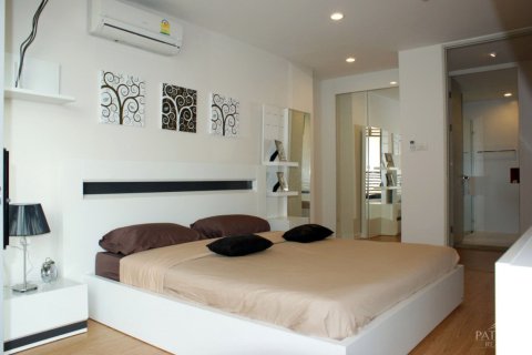 Condominio de 1 dormitorio en Jomtien Beach, Pattaya, Tailandia № 242647 - foto 4