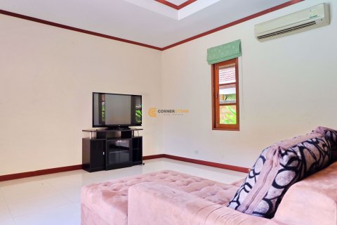 Estudio en Pattaya, Tailandia № 243589 - foto 8