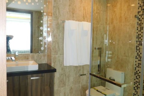 Eigentumswohnung in Pattaya, Thailand, 2 Schlafzimmer  № 242479 - Foto 16