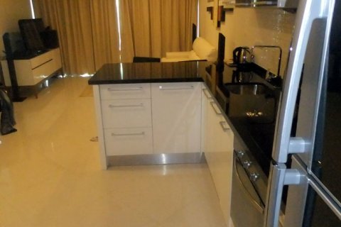 Condominio de 2 dormitorios en Pattaya, Tailandia № 242735 - foto 2