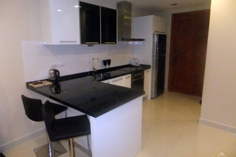 Condominio de 2 dormitorios en Pattaya, Tailandia № 242735