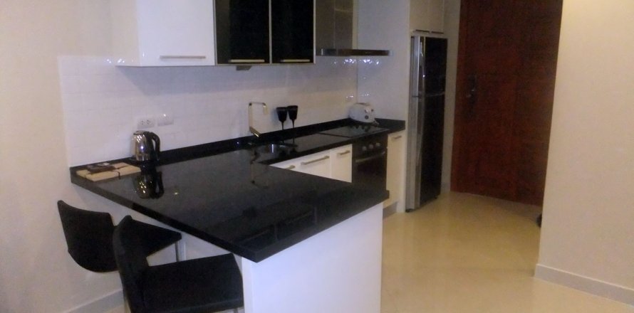 Condominio de 2 dormitorios en Pattaya, Tailandia № 242735