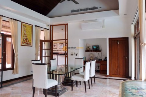 Estudio en Pattaya, Tailandia № 243622 - foto 17