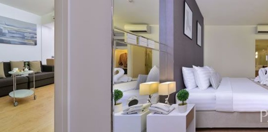 Condo in Pattaya, Thailand, 1 bedroom  № 242466