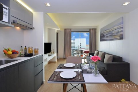 Condo in Pattaya, Thailand, 1 bedroom  № 242466 - photo 4