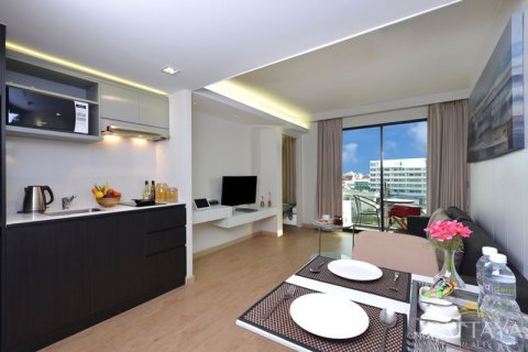 Condo in Pattaya, Thailand, 1 bedroom  № 242466 - photo 5