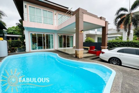 Villa in Kathu, Thailand 3 bedrooms № 244942