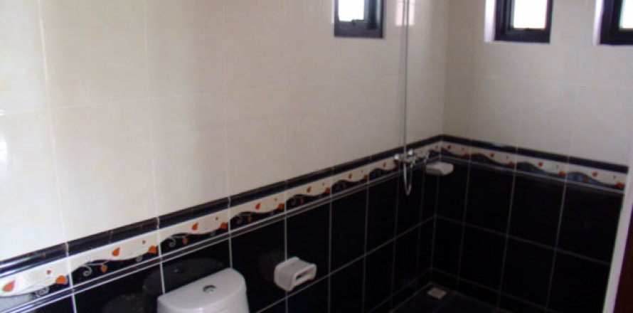 Haus in Pattaya, Thailand 3 Schlafzimmer № 243083