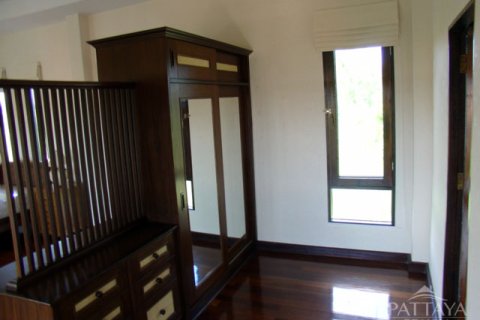 Haus in Pattaya, Thailand 3 Schlafzimmer № 243083 - Foto 10