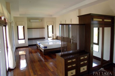 Haus in Pattaya, Thailand 3 Schlafzimmer № 243083 - Foto 9