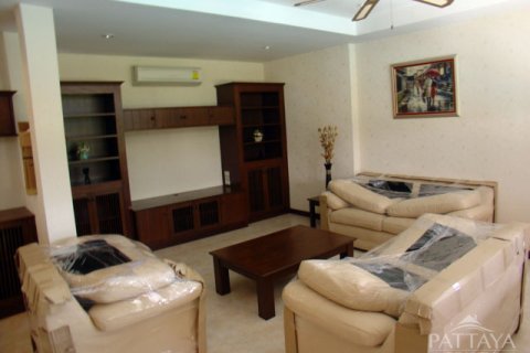 Haus in Pattaya, Thailand 3 Schlafzimmer № 243083 - Foto 5