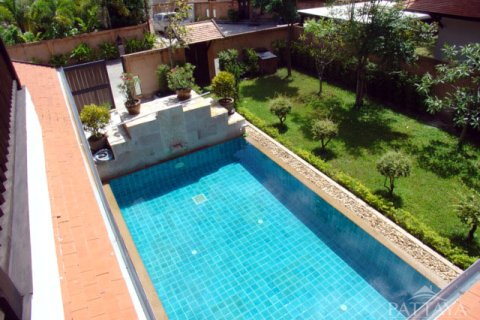 Haus in Pattaya, Thailand 3 Schlafzimmer № 243083 - Foto 15