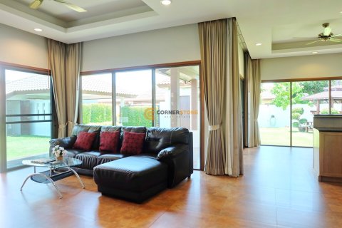 Estudio en Bang Lamung, Tailandia № 243500 - foto 10