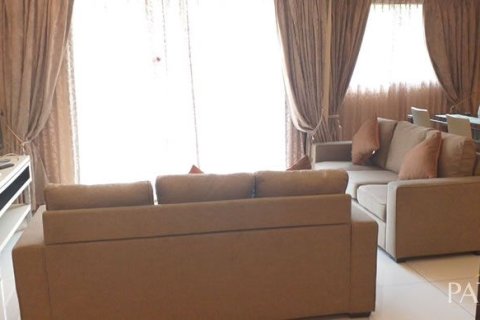 Condominio de 2 dormitorios en Jomtien Beach, Pattaya, Tailandia № 242478 - foto 5