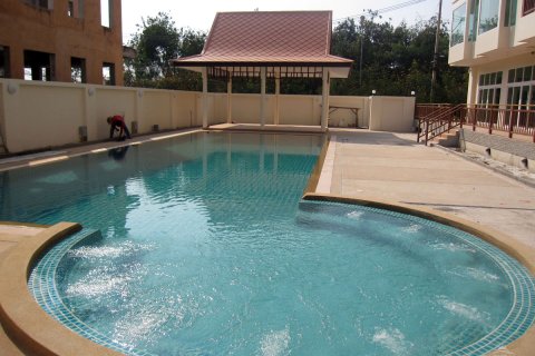 Condominio de 1 dormitorio en Pattaya, Tailandia № 242704 - foto 17