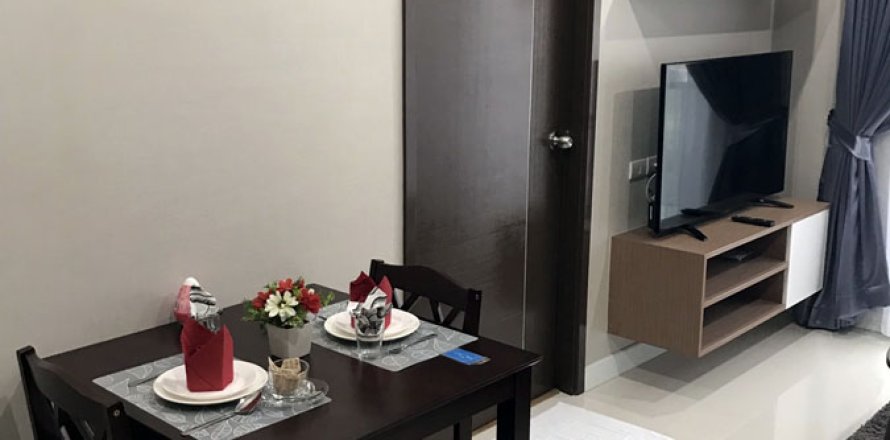 Condo in Pattaya, Thailand, 1 bedroom  № 242372