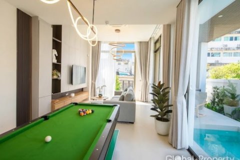 Casa de 3 dormitorios en Pattaya, Tailandia № 241550 - foto 12