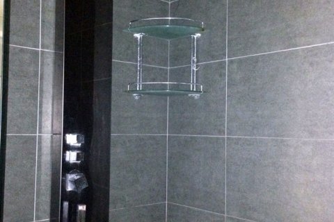 Condominio de 1 dormitorio en Pattaya, Tailandia № 242190 - foto 12