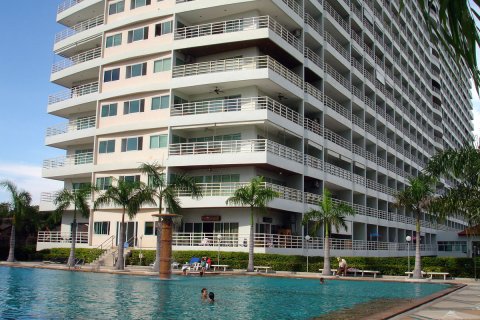 Estudio en el condominio en Jomtien Beach, Pattaya, Tailandia № 242594 - foto 10