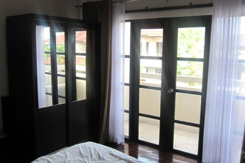 Casa de 4 dormitorios en Pattaya, Tailandia № 243287 - foto 26