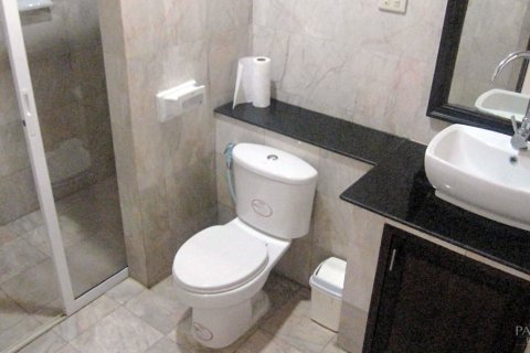 Casa de 4 dormitorios en Pattaya, Tailandia № 243287 - foto 6