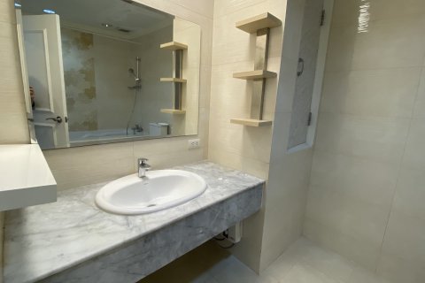 Eigentumswohnung in Watthana, Bangkok, Thailand, 3 Schlafzimmer № 251009 - Foto 17
