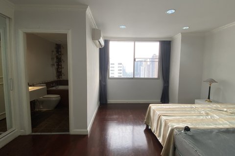 Eigentumswohnung in Watthana, Bangkok, Thailand, 3 Schlafzimmer № 251009 - Foto 22