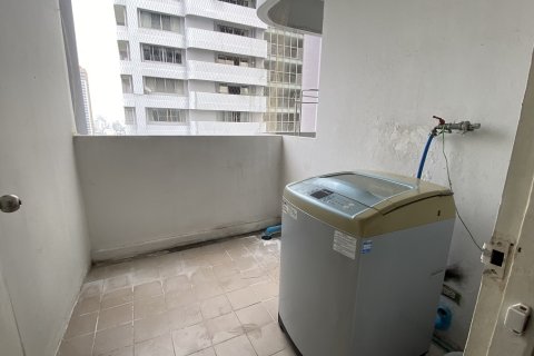 Eigentumswohnung in Watthana, Bangkok, Thailand, 3 Schlafzimmer № 251009 - Foto 16