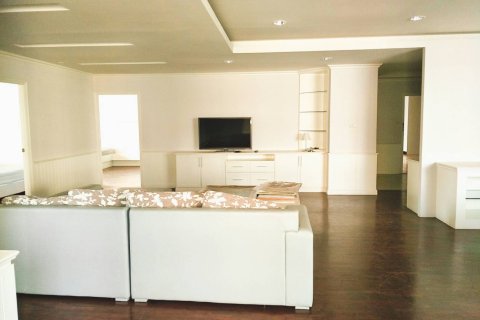 Eigentumswohnung in Watthana, Bangkok, Thailand, 3 Schlafzimmer № 251009 - Foto 14