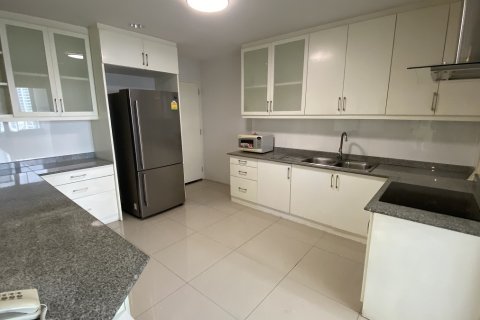 Eigentumswohnung in Watthana, Bangkok, Thailand, 3 Schlafzimmer № 251009 - Foto 25