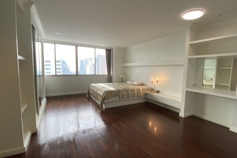 Eigentumswohnung in Watthana, Bangkok, Thailand, 3 Schlafzimmer № 251009 - Foto 19