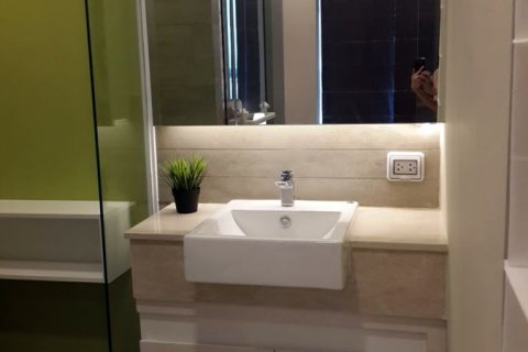 Condominio de 1 dormitorio en Jomtien Beach, Pattaya, Tailandia № 242266 - foto 4