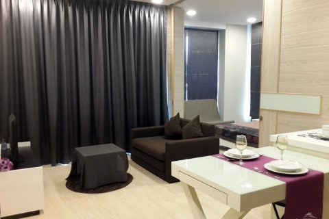 Condominio de 1 dormitorio en Jomtien Beach, Pattaya, Tailandia № 242266 - foto 9