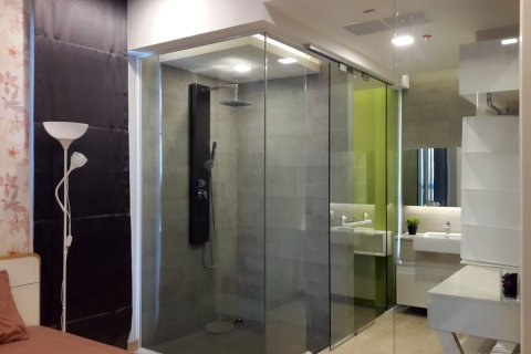 Condominio de 1 dormitorio en Jomtien Beach, Pattaya, Tailandia № 242266 - foto 3