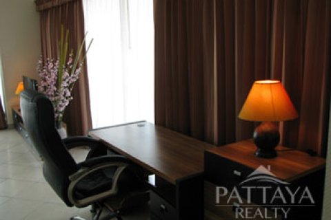 Condo on Jomtien Beach, Pattaya, Thailand, 1 bedroom № 242867 - photo 7