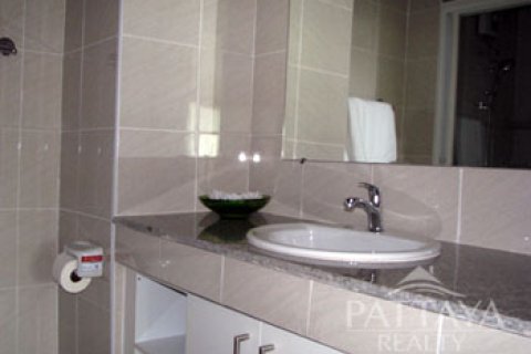 Condo on Jomtien Beach, Pattaya, Thailand, 1 bedroom № 242867 - photo 16