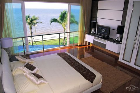 Condominio de 2 dormitorios en Pattaya, Tailandia № 242518 - foto 10