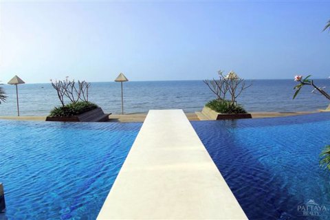 Condominio de 2 dormitorios en Pattaya, Tailandia № 242518 - foto 16