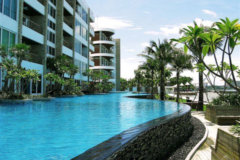 Condominio de 2 dormitorios en Pattaya, Tailandia № 242518 - foto 17