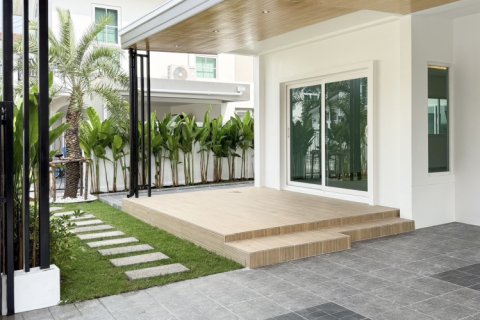 Villa in Pattaya, Thailand 4 bedrooms № 234190 - photo 4