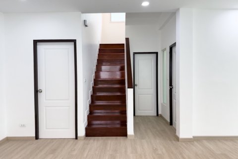 Villa in Pattaya, Thailand 4 bedrooms № 234190 - photo 18