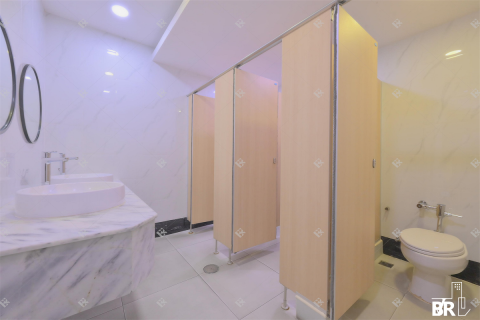 Office in Bangkok, Thailand 351 sq.m. № 234403 - photo 7