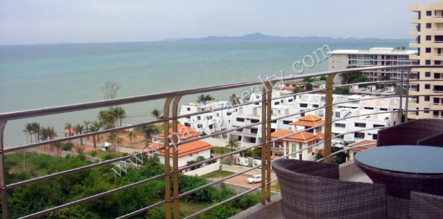 Condominio de 2 dormitorios en Pattaya, Tailandia № 242641